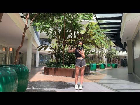 ASMR at a plaza ( outdoors, public asmr )