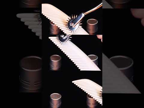 Instant ASMR Tingles from Spike on Comb