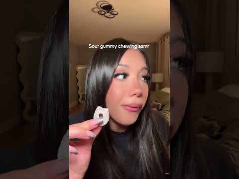 #sour #gummy #chewingsounds