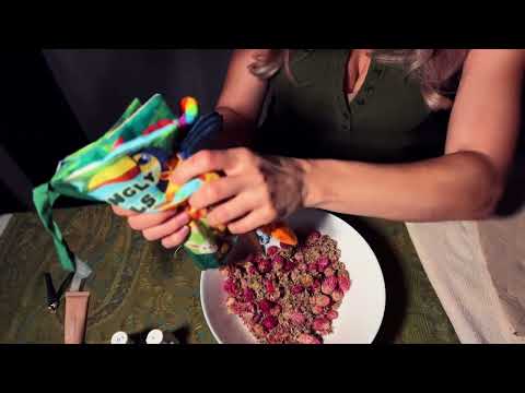 Have a quiet talk while I do an ASMR manicure 💅 tried and true triggers 🌺dried flowers & crinkles 