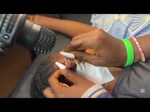 ASMR COME LET ME CLEAN YOUR EARS AND NITPICKING YOUR EARS AND MAKE YOU SLEEP WITH GUM