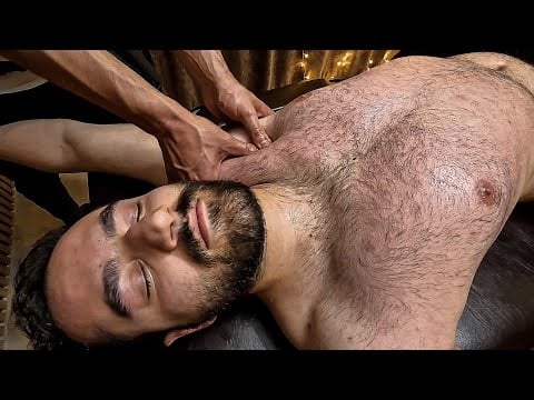 The Hairy Bodybuilder Man Getting ASMR Full Body Massage From Strong Therapist