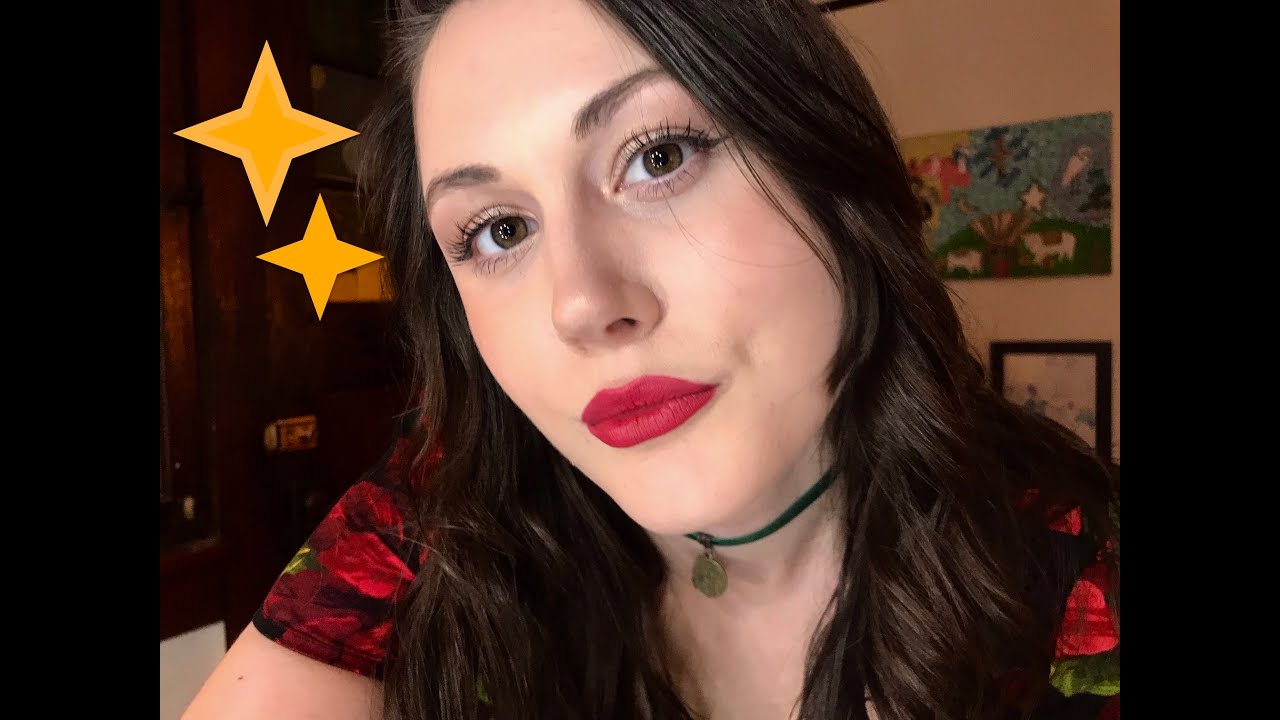 holiday kisses, mic nibbles + more ✨