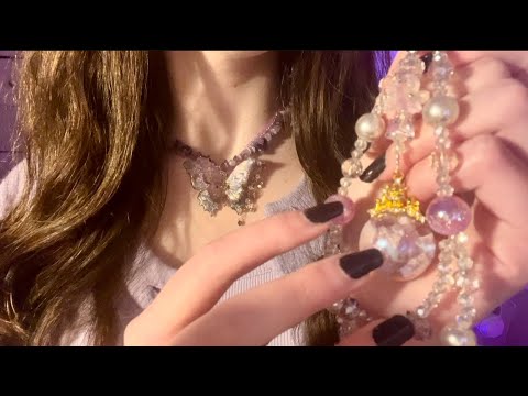 ASMR | Tracing, tapping & scratching on purple items only 💜 [No talking]