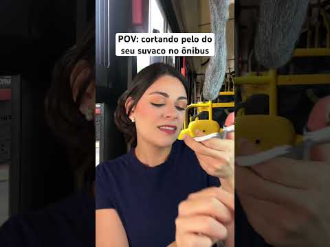 POV: cortando pelo do seu suvaco no ônibus #asmr #asmrbrasil #humor #comedia #shorts