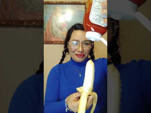 BANANA WITH KETCHUP #shortsfeed #food #mukbang #everyone #eating #asmr #challenge #viral #tiktok
