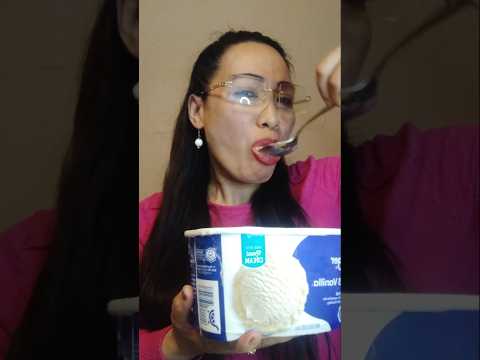 HOW I EAT ICE CREAM#food #everyone #shortsfeed #food #challenge #icecream