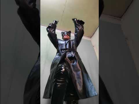 CATWOMAN try on LEATHER COAT