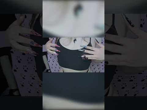 Shirt scratching ASMR #asmr #asmrscratching #asmrfabricscratching