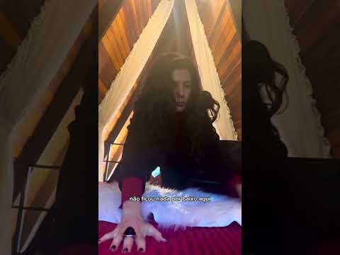 Pov:Conferindo 20x antes de sair do hotel pra ter certeza de que nao estou esquecendo nada