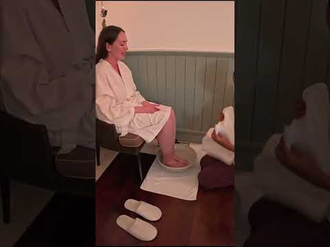 Exfoliación y lavado de pies 🦶🏼✨  #feet #spa #relaxing #relajacion #short