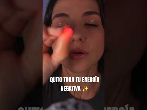 ASMR Quitando tu energía negativa ✨️ #asmr #shorts #plucking