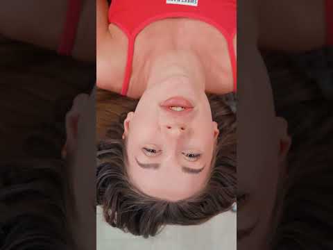 Deep core massage + cracking | chiropractor transforms Christina #shorts