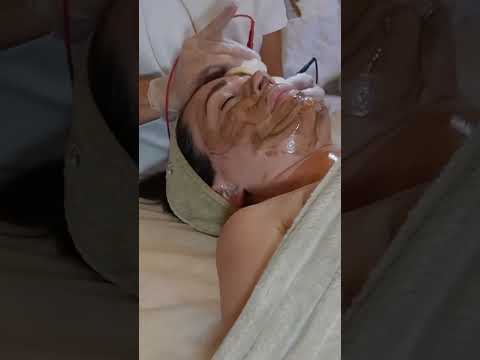 El mejor facial lo hacen en Venezuela 😌🇻🇪 #skincare #facial #facialtreatment #relax #short