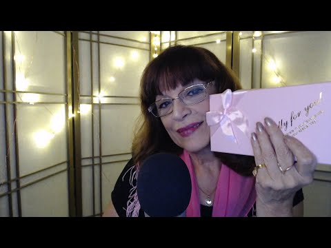 ASMR DIRECTO-LIVE-EN VIVO HABLANDO DE TODO Y HACIENDO SONIDOS RELAJANTES