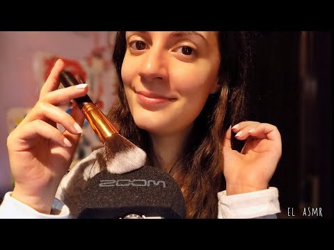 ♡ASMR español♡ Brushing,tapping,tomatito y más.♥ (Susurros)