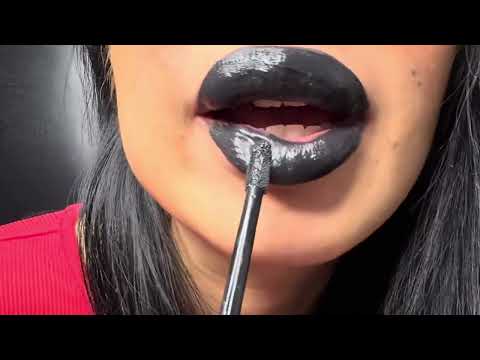 ASMR 50 layers of lipstick and a lot of 💋