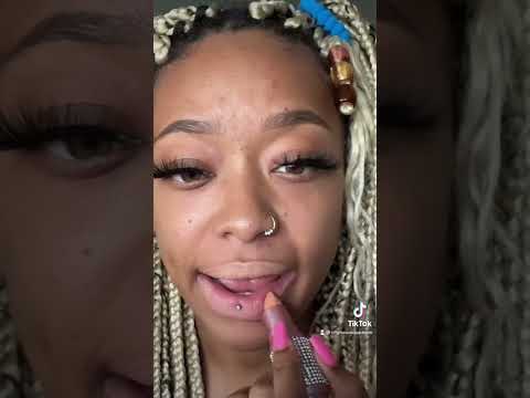 ASMR Lipstick/Lipgloss Try On 💗 [😳😳]