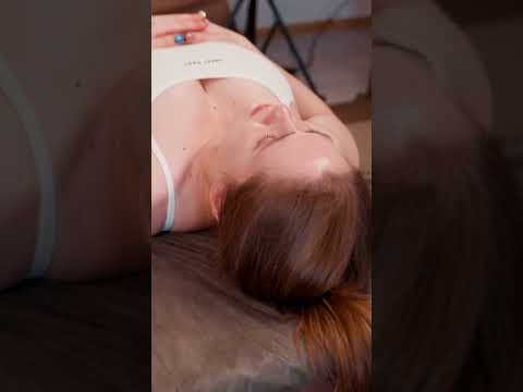Deep stretching and chiropractic adjustment for Alina #stretching