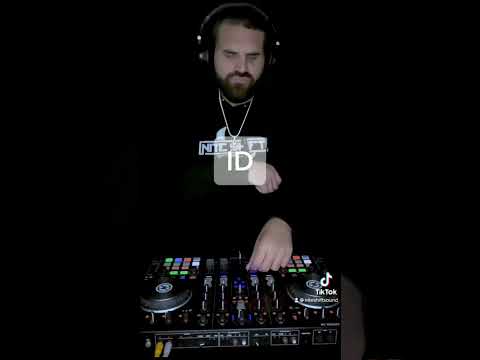 This banger is definitely worth adding to your playlist if you like tech house 🔥🔊
