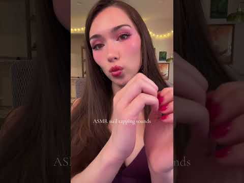 #ASMR nail tapping sounds 💅🏼 not sure if this was considered tapping but it sounds like it meep