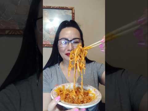 CHEESY SPAGHETTI #shortsfeed #mukbang #viralshort #everyone #subscribers #asmrsounds #asmrshorts