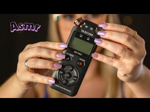 ASMR | EXPLORANDO SONS NO PRÓPRIO TASCAM | TAPPING | SCRATCHING | TOCANDO NAS CÁPSULAS | FUNDO PRETO