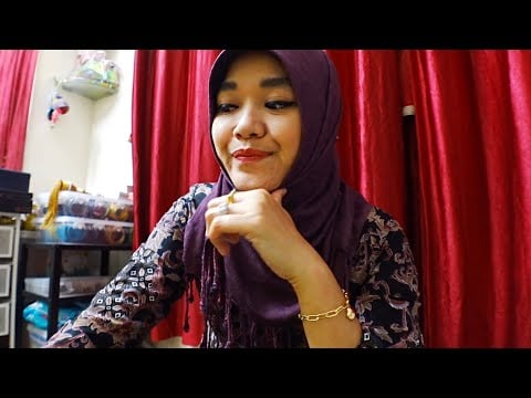 ASMR soft spoken - roleplay annoying friend irritates you (Indonesian)
