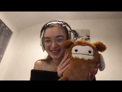 ASMR What I Got For Christmas 💗 Gifts Show and Tell 🎁 (squishmallows, books, stationary)