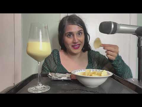 ASMR Eating potato chips 🎤 and drinking egg nog. Eating chocolate 🍫