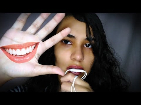 ASMR: SONS DE BOCA + MOVIMENTOS NA LENTE COM AS MÃOS.