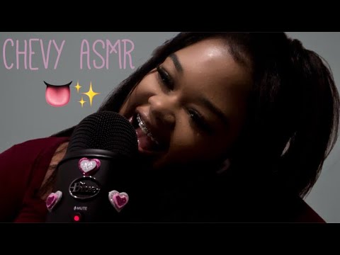 ASMR | Repeating my intro✨😋 (wet mouth sounds, repetition, hand movements)