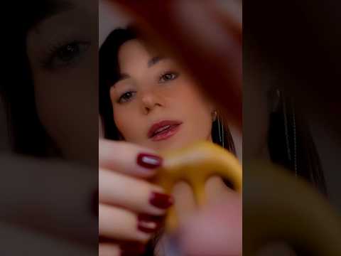 ASMR ❤️ TU NOVIA TE HACE MASAJE CAPILAR 🌙 Roleplay Peluquería Español 💤 #asmr #shorts #short