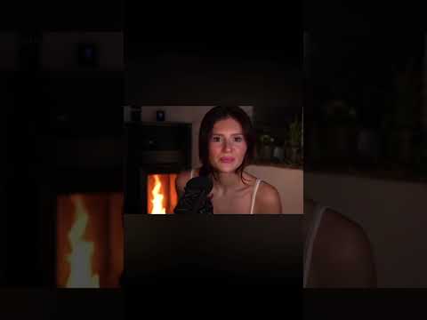#asmr ti leggo un libro 📖 davanti al fuoco 🔥 #asmrsounds #asmrvideo #asmrcommunity #asmrsound