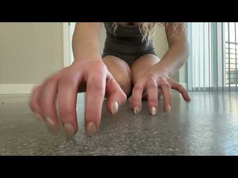 ASMR Floor Tapping at apartment showing until someone walks in