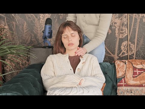 [Asmr] Scalp massage on a cozy afternoon (no talking with ambient town sounds)