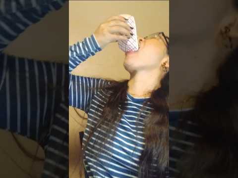 HOW I EAT FRIED NOODLES #challenge #everyone #mukbang #shortsfeed  #crazylady #viral #funny