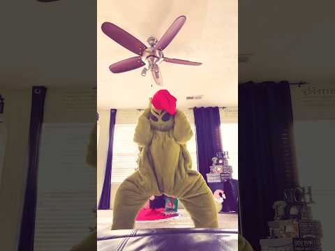 NOT ASMR | Merry Christmas 💕🎄 #funny #dance #thegrinch #christmas