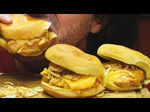 ASMR BROKE BOY SPICY CHICKEN SANDWICH 먹방