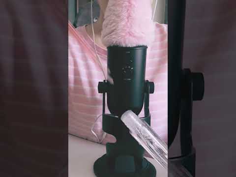 ASMR Lipgloss sounds #asmr #asmrvideo #asmrsounds