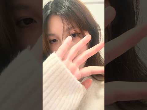 #asmr fabric scratching and skin sounds :o