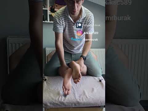 Energy massage that increases circulation in the feet #satisfying #relaxing #asmr #shorts #massage