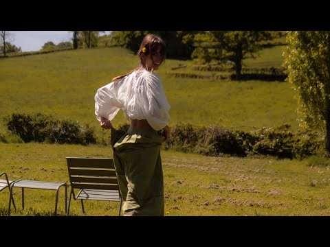 ASMR - Dans les champs (visite ASMR)
