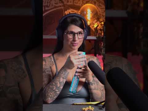 Was war dort drin🤫#asmr #girl #funny #fy #feel #goviral #explore
