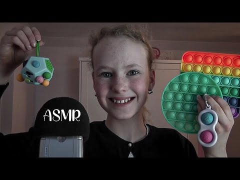 Popit! 🌈🎮 (tapping, scrathing, clicking & other sounds) - Lees beschrijving || Lianne’s Dutch ASMR
