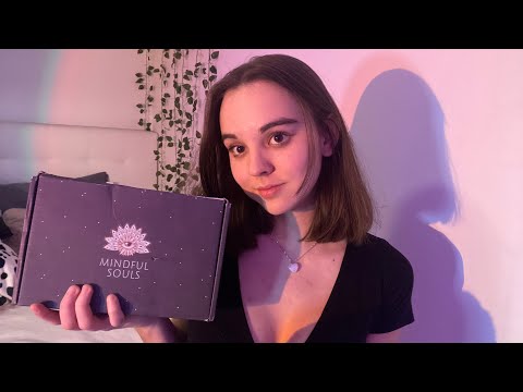 -ASMR- Unboxing Mystery Crystal Box