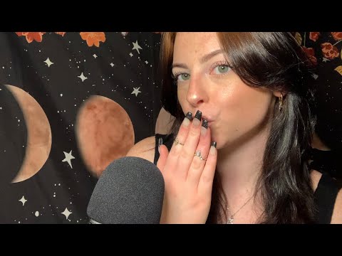 ASMR - Kisses & Kisses 💋😘