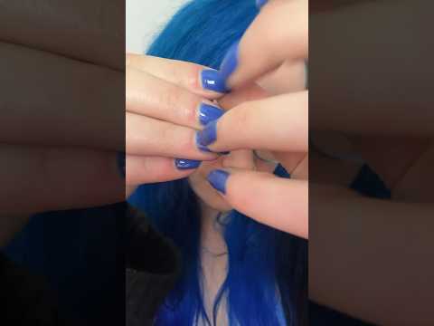 ASMR nail tapping 💅🏻 #asmr #asmrnailtapping #shorts #asmrtapping