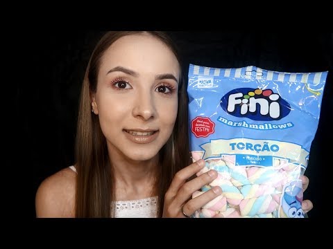 ASMR: COMENDO NA SUA ORELHA (SONS DE MASTIGAÇÃO)