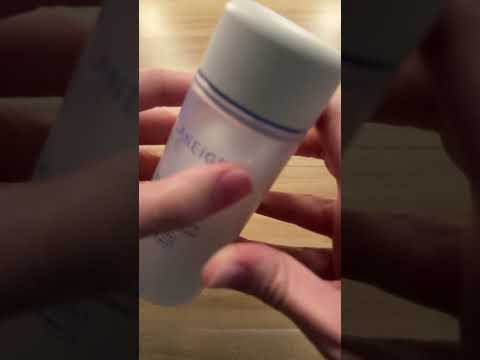Moisturizer ASMR | Makeup ASMR Tapping #shorts #asmr